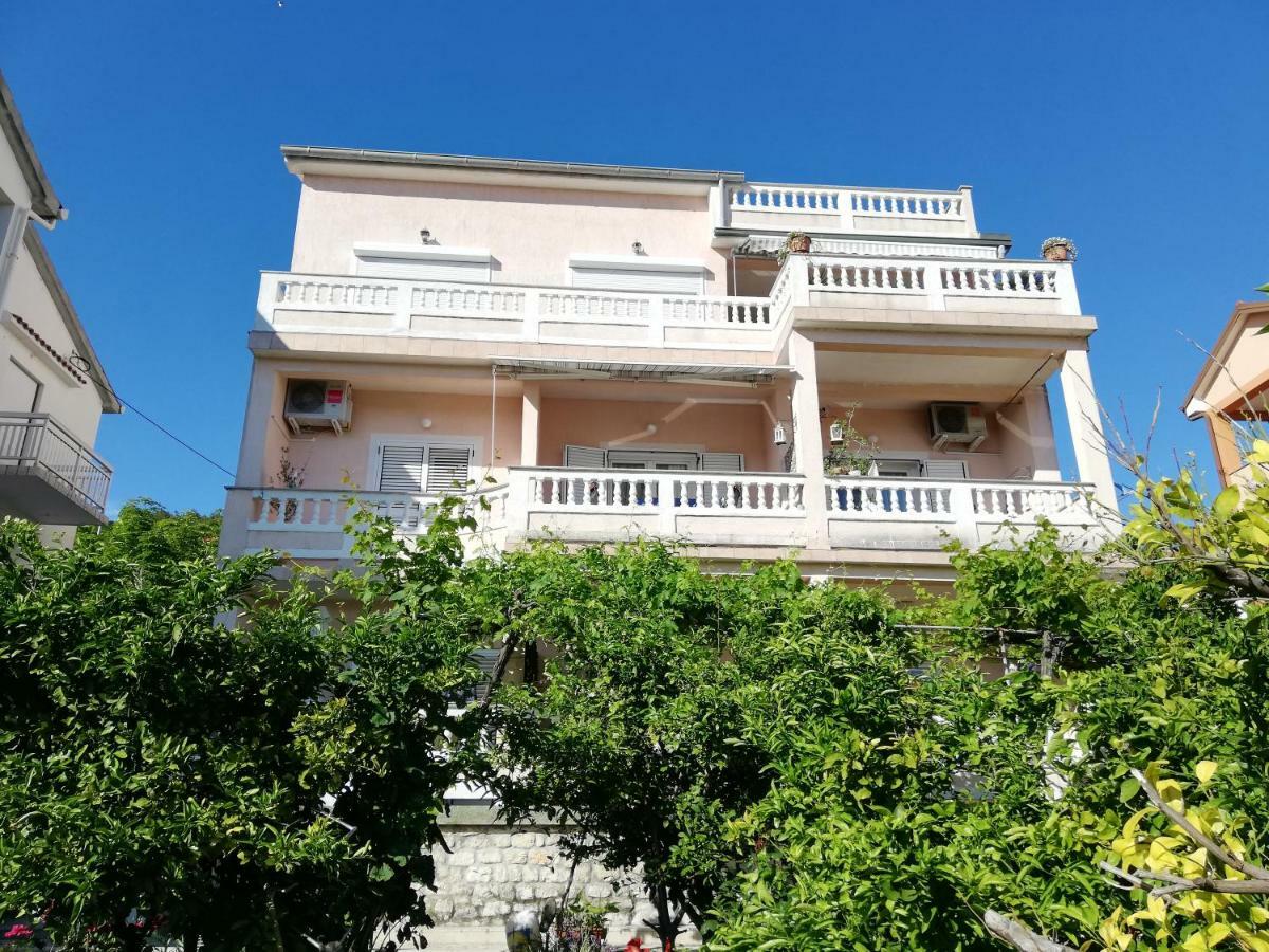 Apartmani Paula Banjol Εξωτερικό φωτογραφία