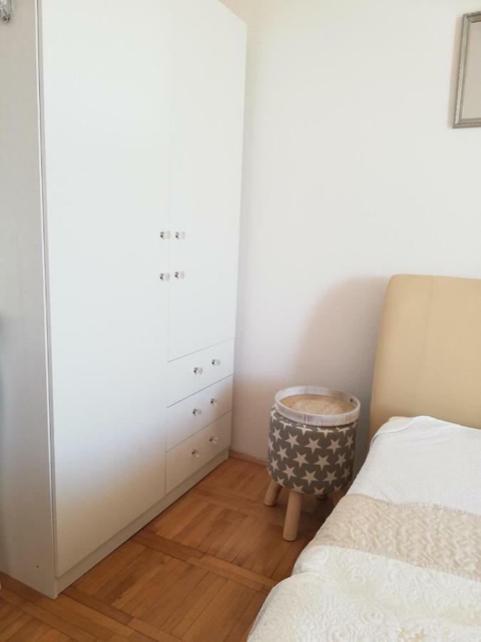 Apartmani Paula Banjol Εξωτερικό φωτογραφία